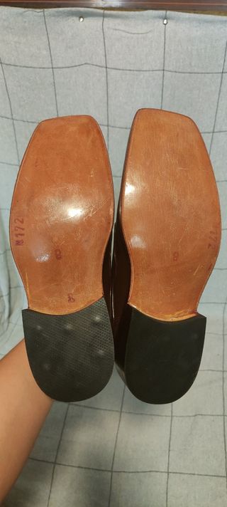 Zapatos de piel marrones