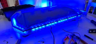 Puente de luces LED prioritario azul 60cm