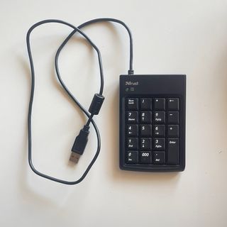 Tastiera numerica Trust USB Nera