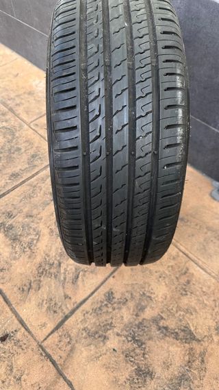 Neumático 205/45 R17 Y XL