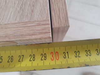 Cajonera con espejo