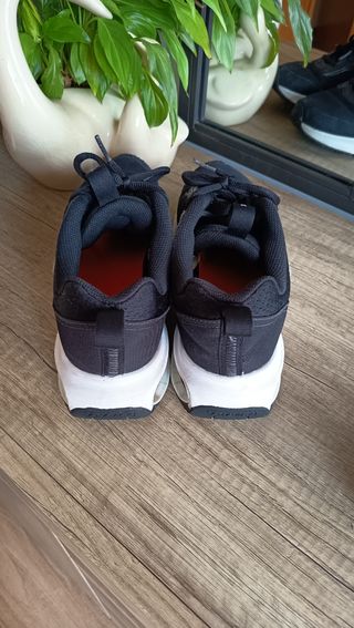Zapatillas Nike Air Negras
