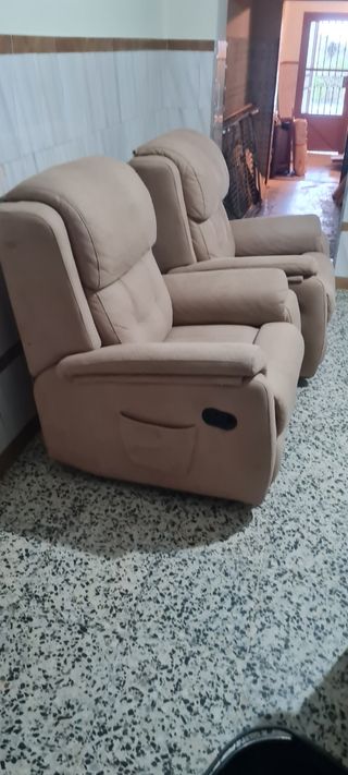 2 Sillones reclinables beige de tela