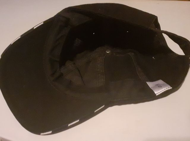 Gorra de director negra