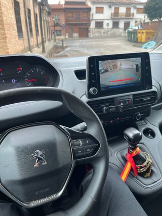 Camper Peugeot Partner premium 2019