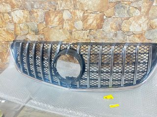 Rejilla Delantera Mercedes Clase V