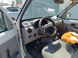 Renault Kangoo 2004