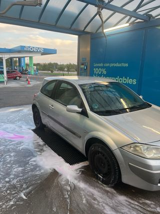 Renault Megane 2008 200000 km buen estado.