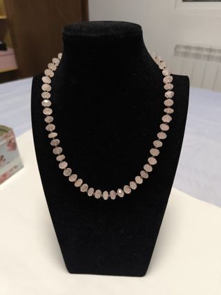 Collar de cuarzo rosa facetado