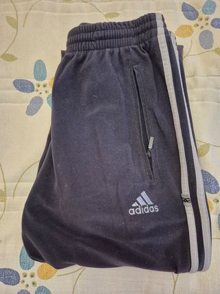 Pantalón chándal Adidas negro