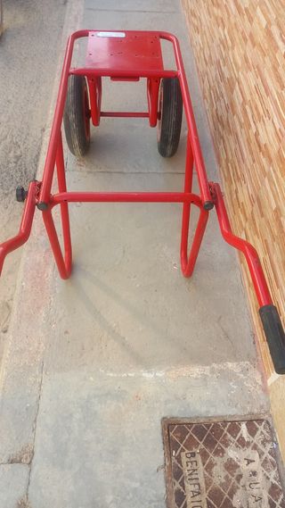 Carretilla plegable roja