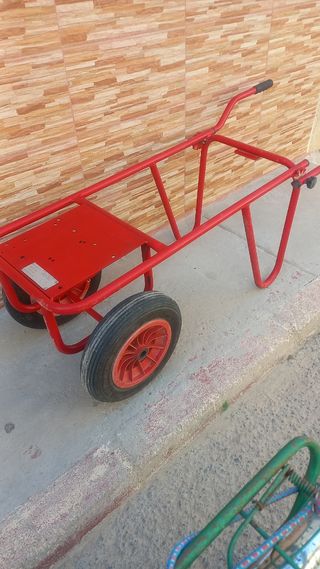 Carretilla plegable roja