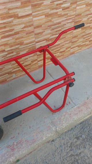 Carretilla plegable roja