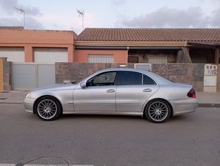 Mercedes-Benz Clase C 2005