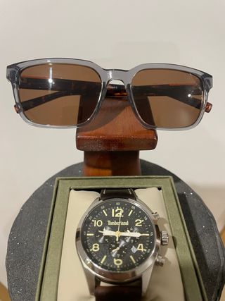 Gafas de sol y reloj Timberland