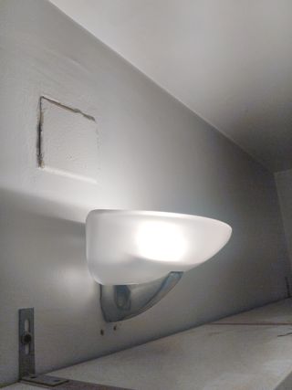 Aplique de pared cristal y metal