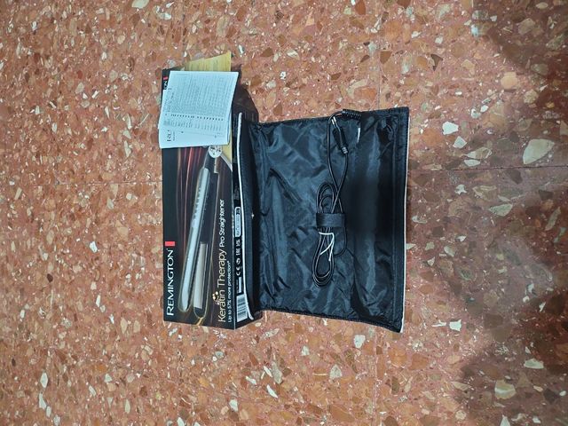 Plancha Remington Keratin Therapy Pro