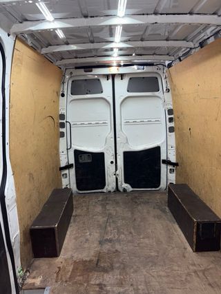 Mercedes-Benz Sprinter 2011