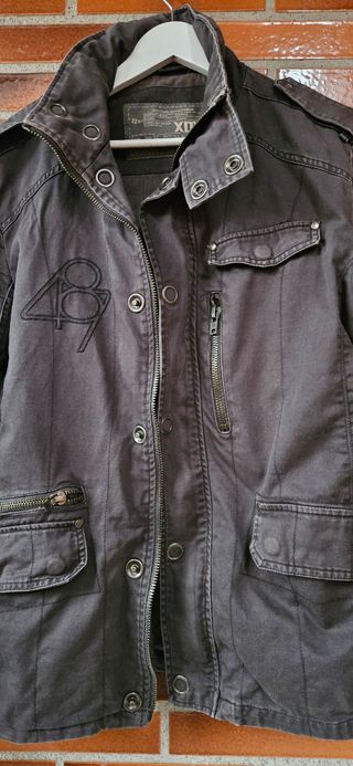 Chaqueta Pull and Bear Negra Talla L