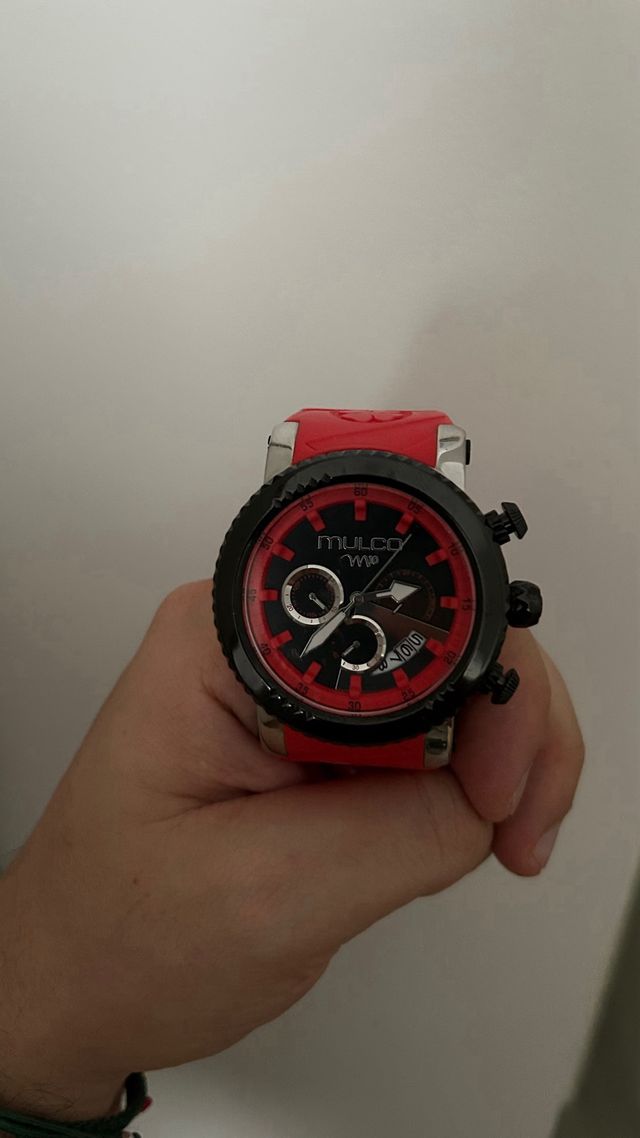 Reloj Mulco M10 Negro y Rojo