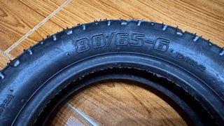 Neumático TUOVT 10” 80/65-6 patinete eléctrico