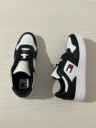 Scarpe Tommy Hilfiger Nere/Bianche Tg 43