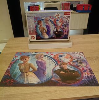 Puzzle Trefl Frozen II 160 piezas