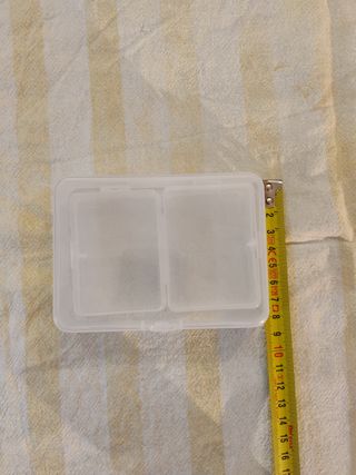 Caja de almacenamiento transparente