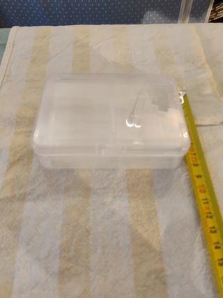 Caja de almacenamiento transparente