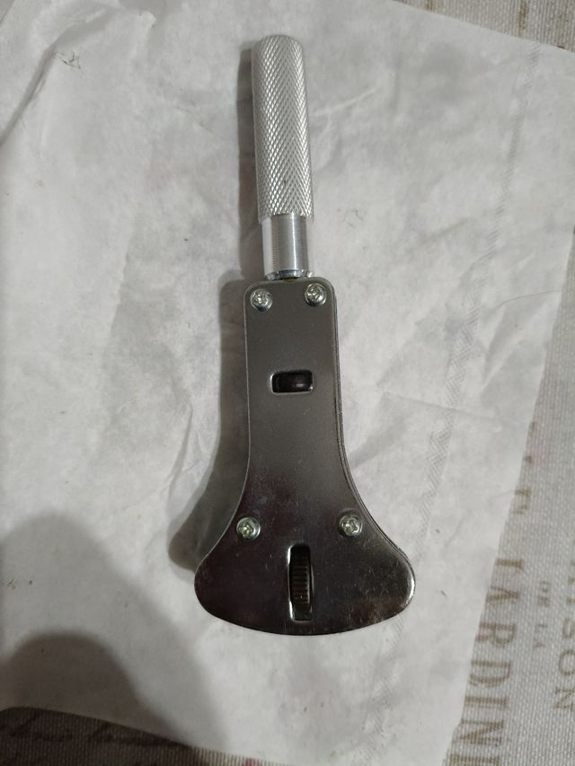 Chiave per orologi da polso