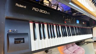Piano Roland RD-300NX
