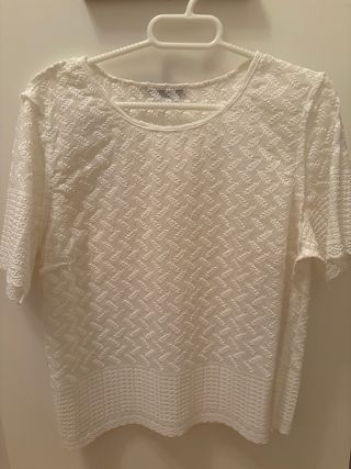 Camisa blanca bordada