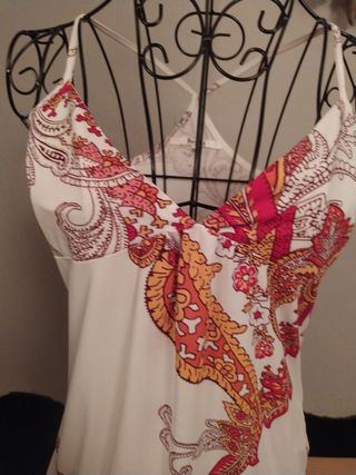 Top de poliéster estampado