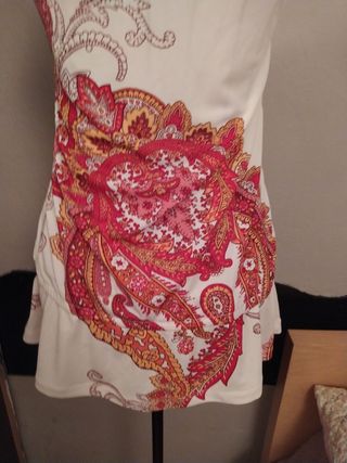 Top de poliéster estampado