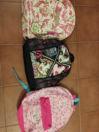 Lote 3 Mochilas Escolares Niña y 1 de niño.
