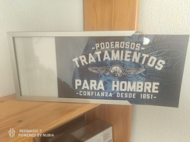 Letrero Poderosos Tratamientos Para Hombre