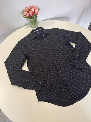Camisa Negra Manga Larga Hombre Talla S de Zara