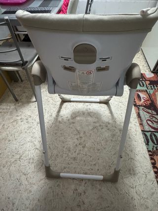 Trona Jané para bebé