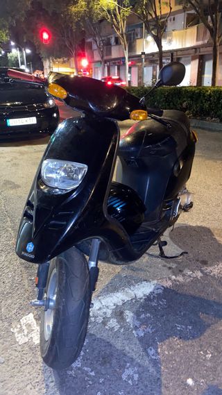 Moto 49cc Piaggio typhonn 50