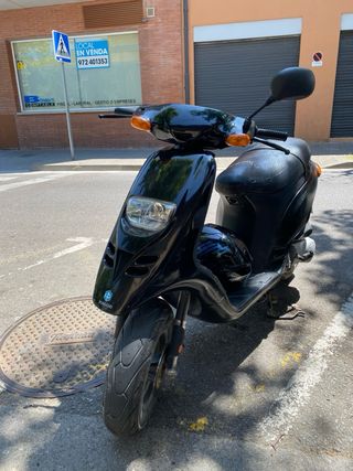 Moto 49cc Piaggio typhonn 50
