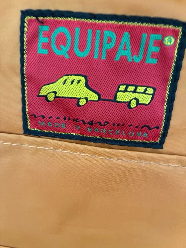 Maleta, maletín y neceser Javier Mariscal