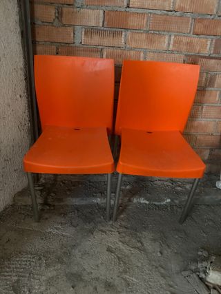 Juego de 2 Sillas Naranja