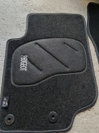 Alfombras para Peugeot 207