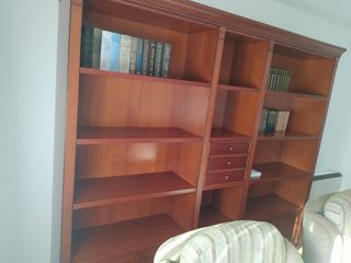 Mueble de salón de madera
