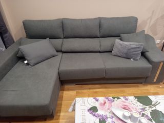 Chaislongue de tela gris