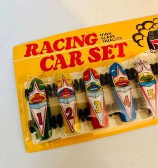 Blíster 10 coches de carreras hojalata japoneses