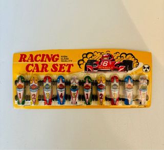 Blíster 10 coches de carreras hojalata japoneses