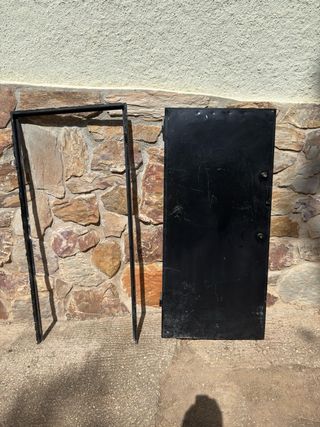 Puerta Negra con Marco  Garaje,Jardín,casa