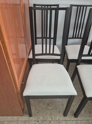 6 Sillas de Comedor Negras y Blancas