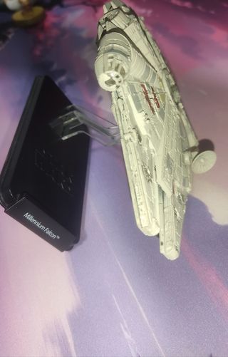 Maqueta Halcón Milenario Star Wars Metal